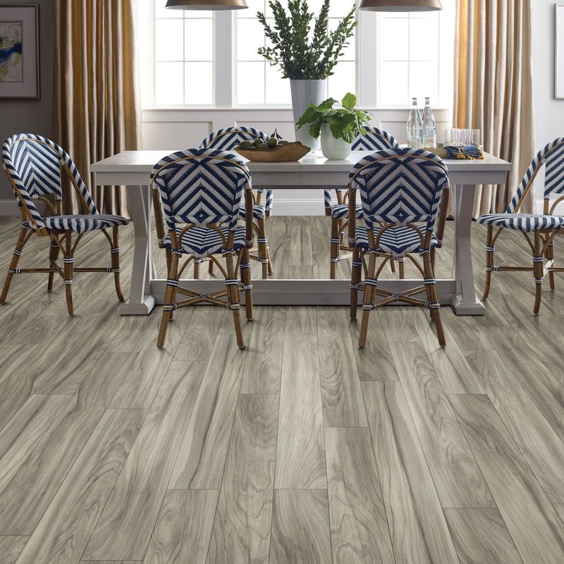 Laminate Flooring Installed By Select Floors AB